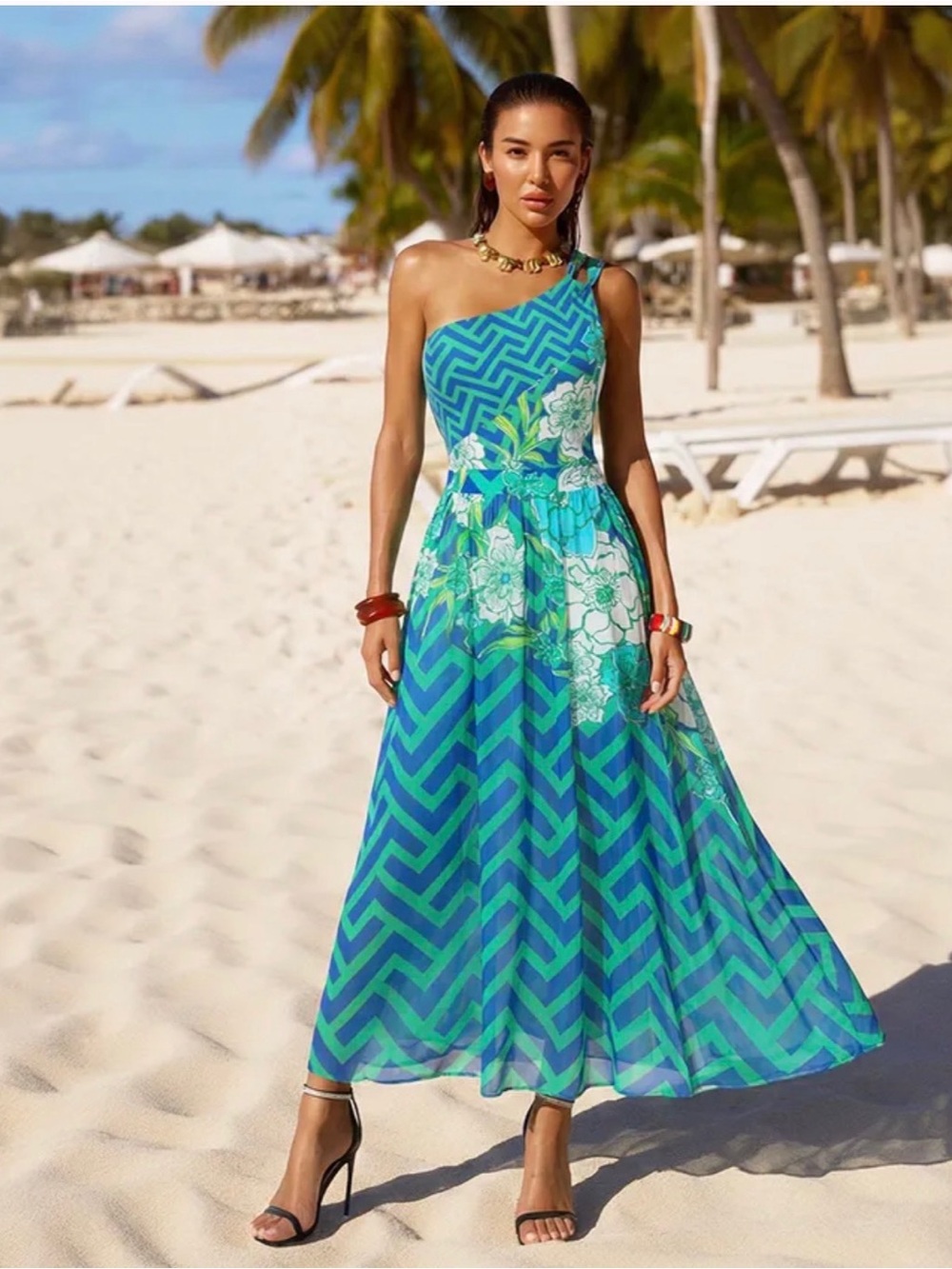 One-Shoulder one piece swimsuit w/ cover up